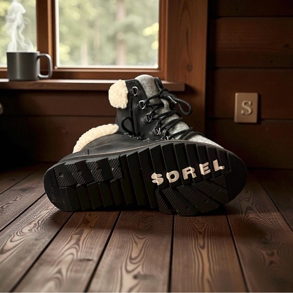 Sorel Women’s Back Leather Lace Up Boot Shearling Trim - Picture 7 of 7